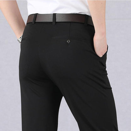 Pantaloni Slim Classici Victus